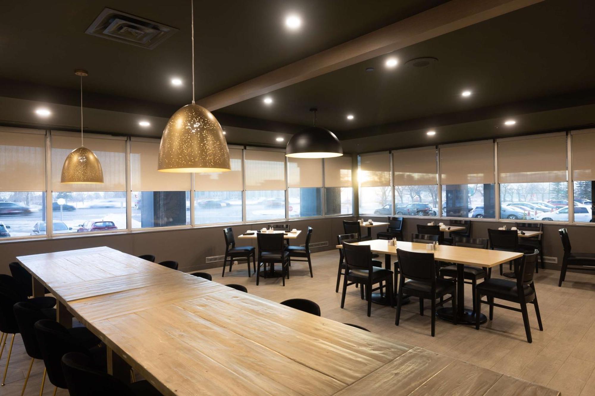 Doubletree By Hilton Calgary North Ξενοδοχείο Εξωτερικό φωτογραφία